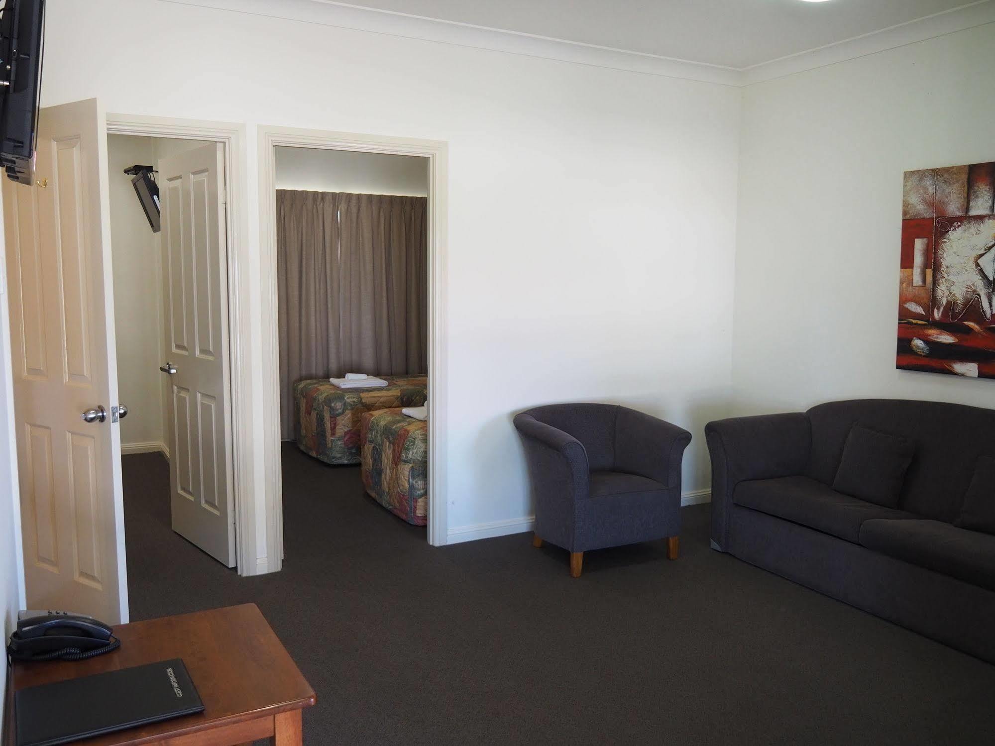 Pittsworth Motor Inn Exterior foto